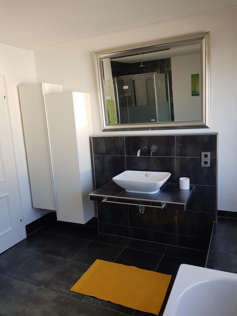 Ludwinas Pfingststube Apartment Mastershausen Ngoại thất bức ảnh
